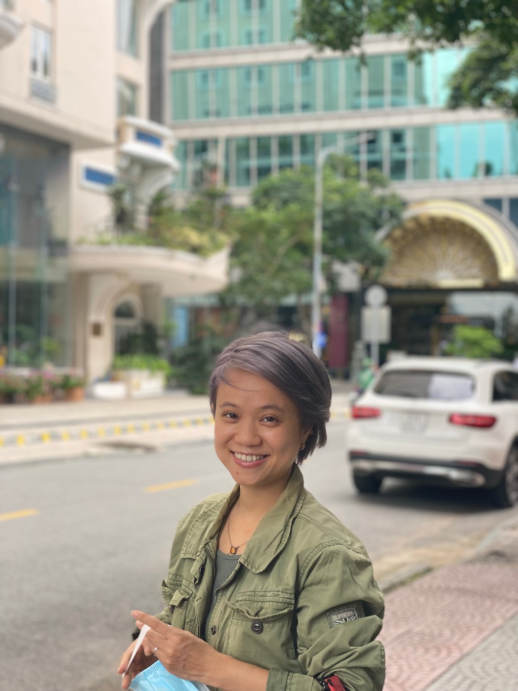 Khi chênh vênh vẫn lì dấn thân&nbsp;(v1.5)